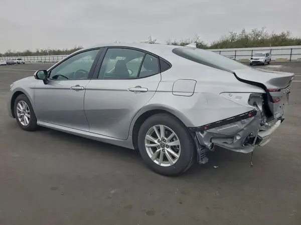 4T1DAACK8SU114661 2025 TOYOTA CAMRY - Image 2
