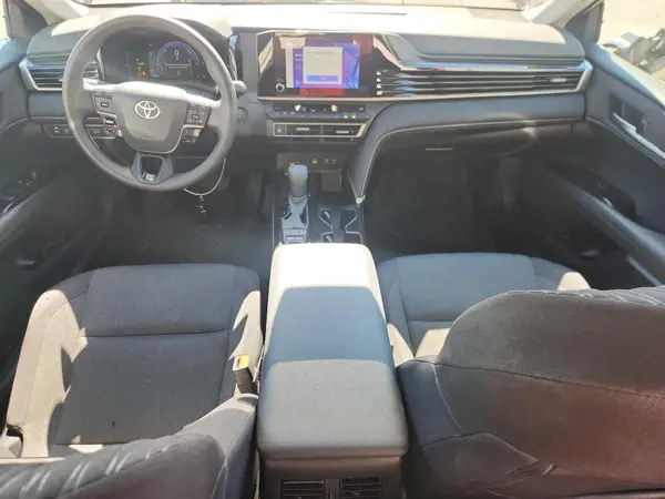 4T1DAACK8SU117592 2025 TOYOTA CAMRY - Image 8