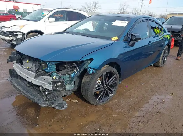 4T1DAACK8SU120346 2025 TOYOTA CAMRY - Image 2