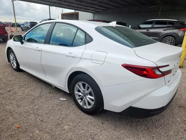 4T1DAACK8SU121884 2025 TOYOTA CAMRY - Image 2