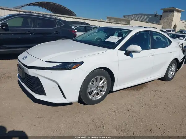 4T1DAACK8SU129676 2025 TOYOTA CAMRY - Image 2