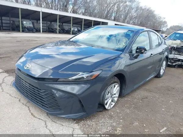 4T1DAACK8SU130942 2025 TOYOTA CAMRY - Image 2