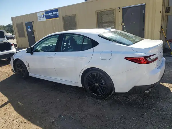 4T1DAACK8SU135235 2025 TOYOTA CAMRY - Image 2