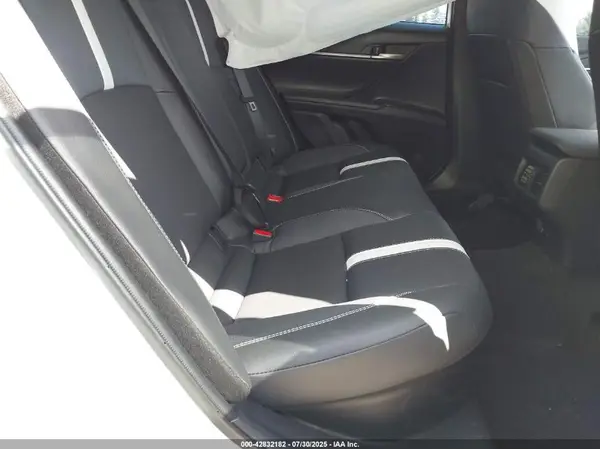 4T1DAACK8SU137454 2025 TOYOTA CAMRY - Image 8