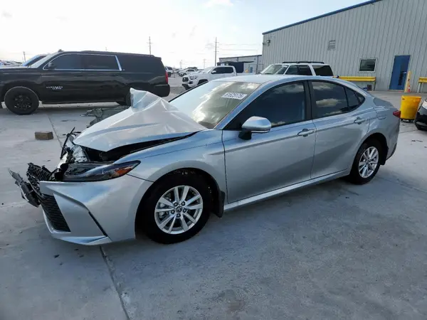 4T1DAACK8SU138300 2025 TOYOTA CAMRY - Image 1