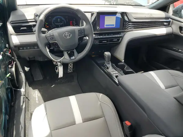 4T1DAACK8SU139477 2025 TOYOTA CAMRY - Image 8