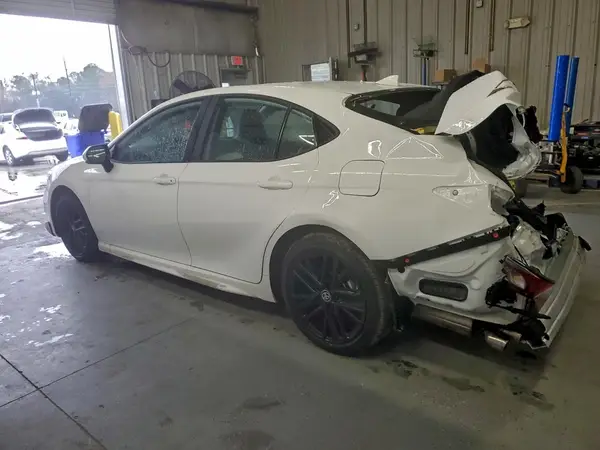 4T1DAACK8SU148485 2025 TOYOTA CAMRY - Image 2