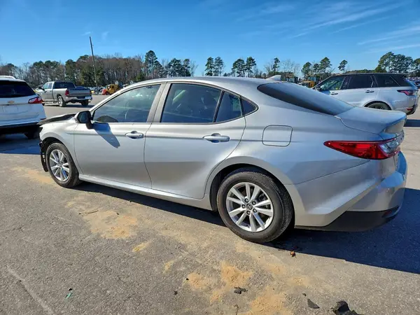 4T1DAACK8SU154741 2025 TOYOTA CAMRY - Image 2