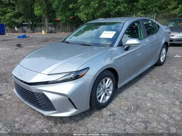 4T1DAACK8SU158742 2025 TOYOTA CAMRY - Image 2