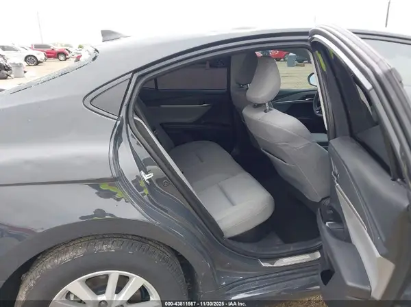 4T1DAACK8SU167490 2025 TOYOTA CAMRY - Image 8