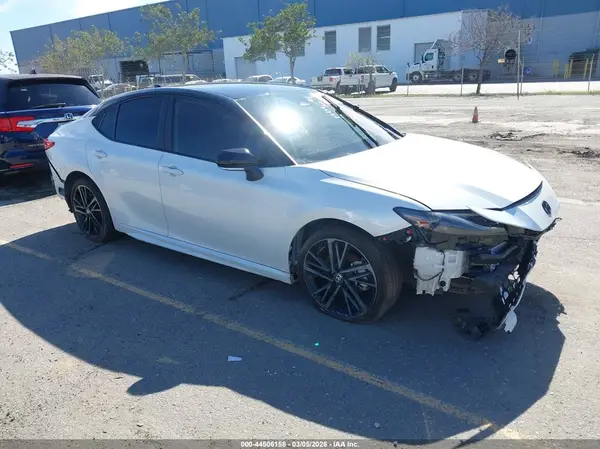 4T1DAACK8SU180028 2025 TOYOTA CAMRY - Image 1