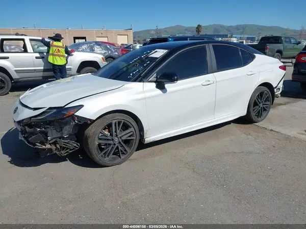 4T1DAACK8SU180028 2025 TOYOTA CAMRY - Image 2