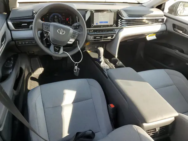 4T1DAACK8SU183754 2025 TOYOTA CAMRY - Image 8