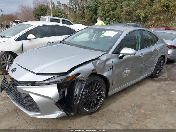 4T1DAACK8SU184273 2025 TOYOTA CAMRY - Image 2
