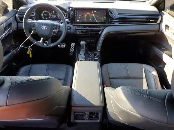 4T1DAACK8SU186007 2025 TOYOTA CAMRY - Image 8