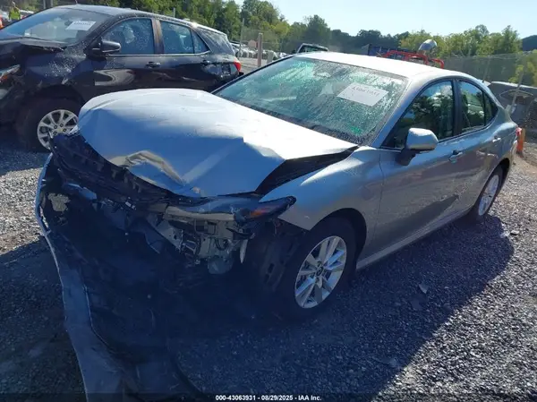 4T1DAACK8SU186251 2025 TOYOTA CAMRY - Image 2