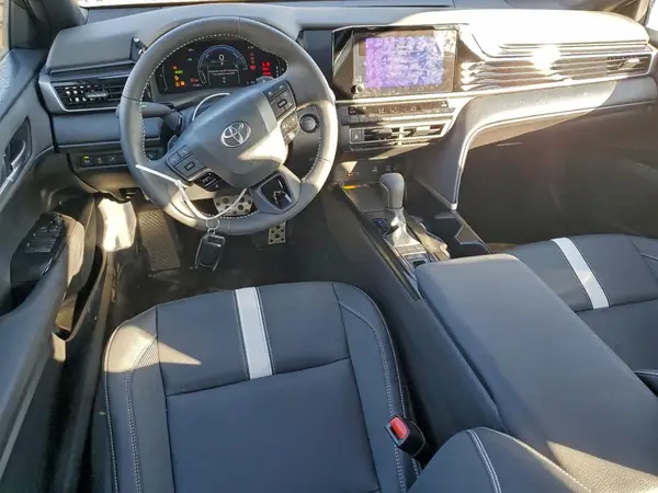 4T1DAACK8SU189537 2025 TOYOTA CAMRY - Image 8