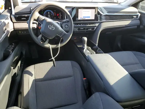 4T1DAACK8SU191238 2025 TOYOTA CAMRY - Image 8