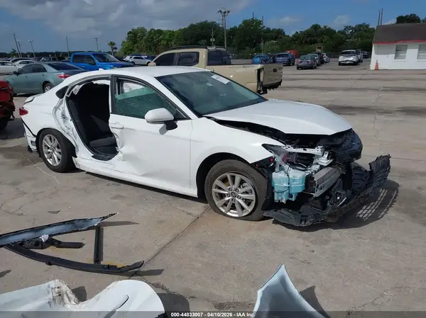 4T1DAACK8SU194236 2025 TOYOTA CAMRY - Image 1