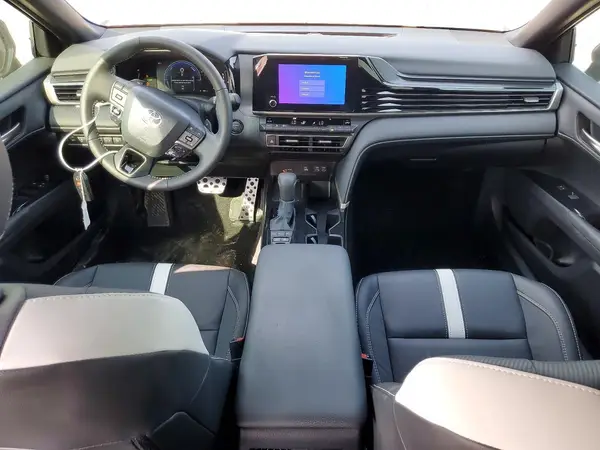 4T1DAACK8SU206742 2025 TOYOTA CAMRY - Image 8