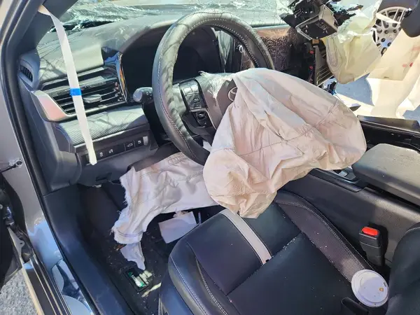 4T1DAACK8SU503834 2025 TOYOTA CAMRY - Image 8