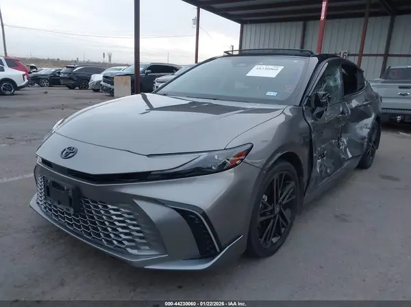 4T1DAACK8SU505972 2025 TOYOTA CAMRY - Image 2