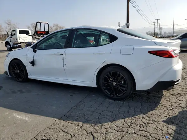 4T1DAACK8SU508144 2025 TOYOTA CAMRY - Image 2