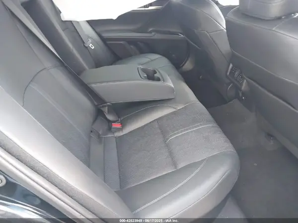 4T1DAACK8SU509651 2025 TOYOTA CAMRY - Image 8