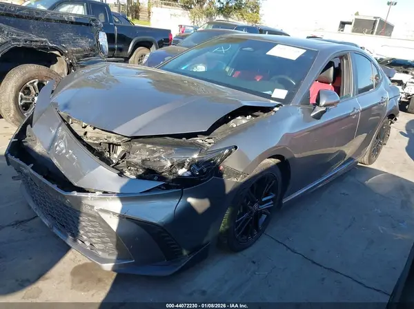 4T1DAACK8SU512677 2025 TOYOTA CAMRY - Image 2