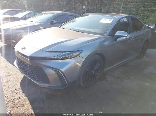 4T1DAACK8SU520195 2025 TOYOTA CAMRY - Image 2