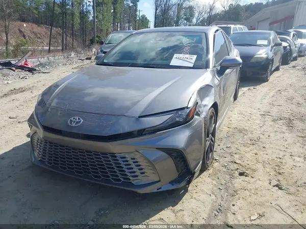 4T1DAACK8SU520682 2025 TOYOTA CAMRY - Image 2