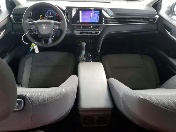 4T1DAACK8SU523257 2025 TOYOTA CAMRY - Image 8