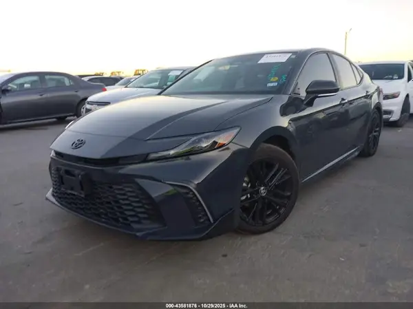4T1DAACK8SU526451 2025 TOYOTA CAMRY - Image 2