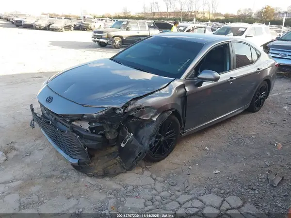 4T1DAACK8SU527177 2025 TOYOTA CAMRY - Image 2
