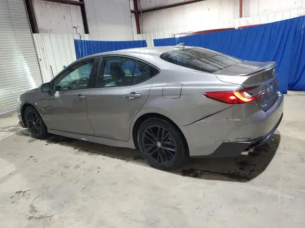 4T1DAACK8SU527535 2025 TOYOTA CAMRY - Image 2