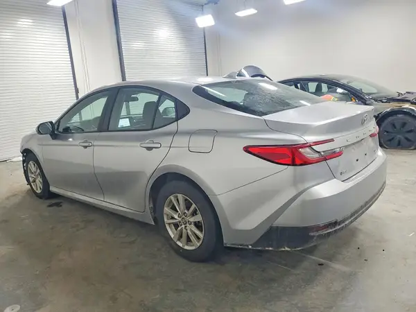 4T1DAACK8SU528202 2025 TOYOTA CAMRY - Image 2