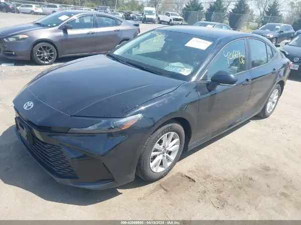 4T1DAACK8SU533173 2025 TOYOTA CAMRY - Image 2