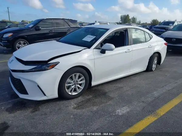 4T1DAACK8SU533965 2025 TOYOTA CAMRY - Image 2