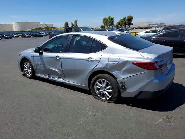4T1DAACK8SU534288 2025 TOYOTA CAMRY - Image 2