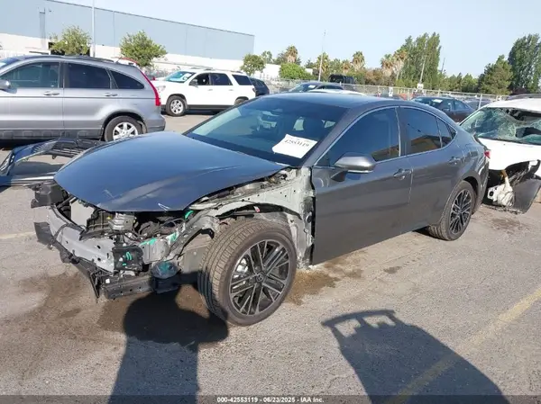 4T1DAACK8SU534520 2025 TOYOTA CAMRY - Image 2