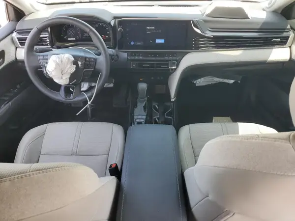 4T1DAACK8SU547381 2025 TOYOTA CAMRY - Image 8