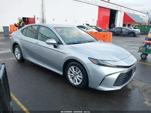 4T1DAACK8SU547767 2025 TOYOTA CAMRY - Image 1