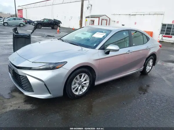 4T1DAACK8SU547767 2025 TOYOTA CAMRY - Image 2