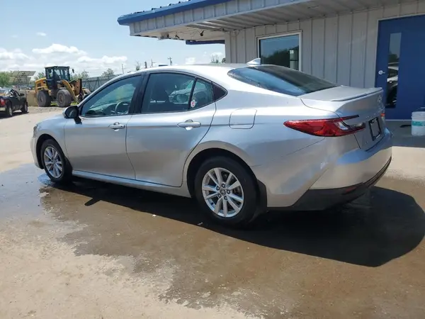 4T1DAACK8SU552998 2025 TOYOTA CAMRY - Image 2