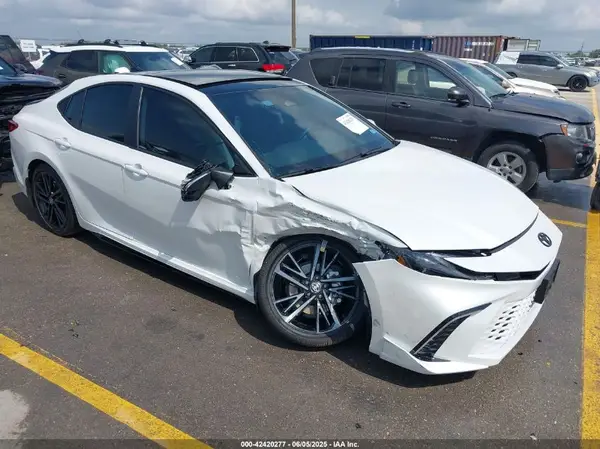 4T1DAACK8SU556422 2025 TOYOTA CAMRY - Image 1