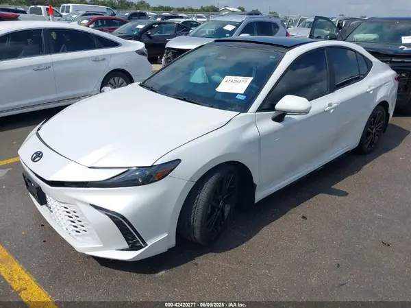 4T1DAACK8SU556422 2025 TOYOTA CAMRY - Image 2