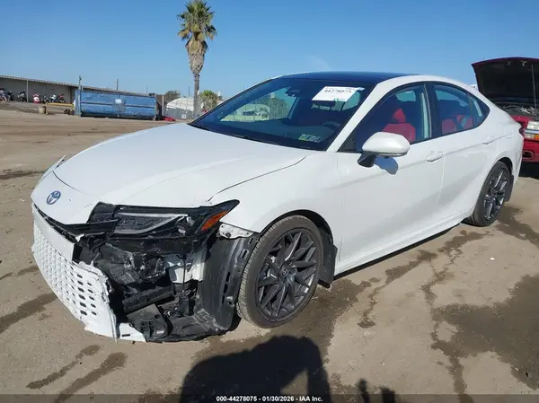 4T1DAACK8SU560695 2025 TOYOTA CAMRY - Image 2