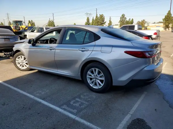 4T1DAACK8SU561619 2025 TOYOTA CAMRY - Image 2