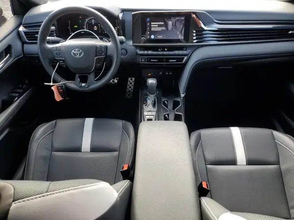 4T1DAACK8SU563645 2025 TOYOTA CAMRY - Image 8