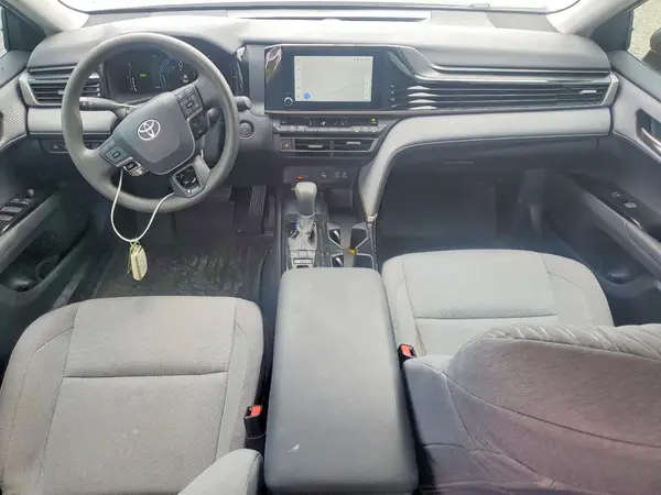 4T1DAACK8SU563760 2025 TOYOTA CAMRY - Image 8